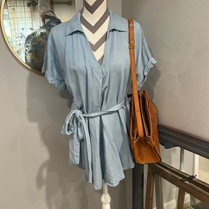 NWT Ingrid & Isabel blouse